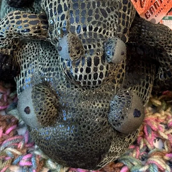 Pair of Russ Berrie Earth Zone Zonies Flemington Bean Bag Frogs with Tags - Picture 10 of 13